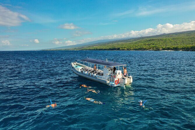 4 Hour Super-Raft Snorkeling Experience in Kailua-Kona - Onboard comfort and the snack-and-lunch strategy