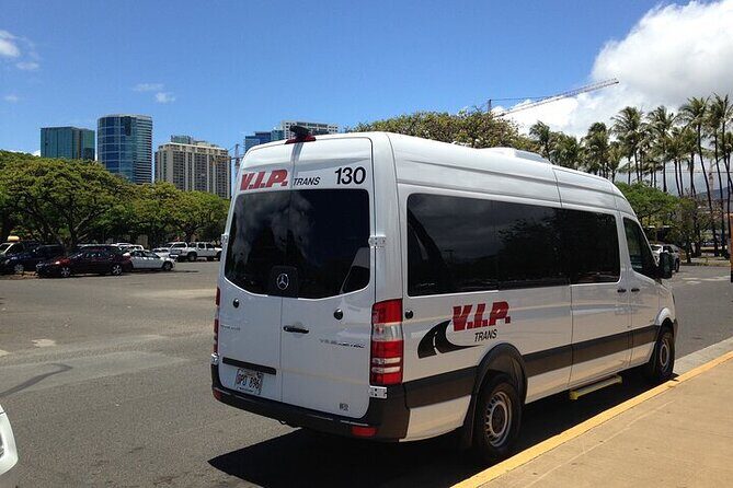 Arrival Transfer: Kona International Airport (KOA) to Hotels - Big Island - The 15–30 minute shared van ride: what it’s like in real life