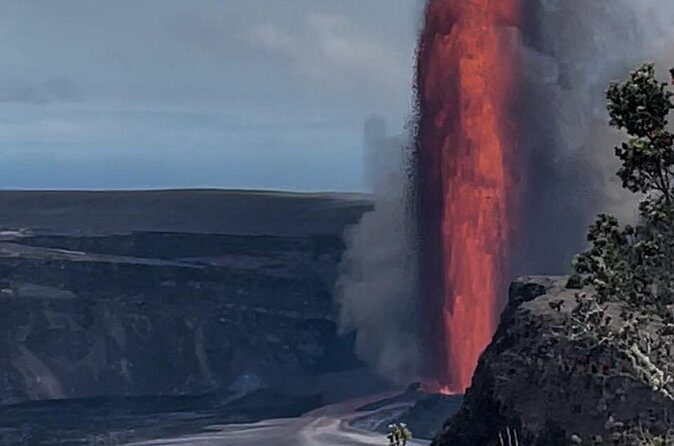 Best of Big Island: Volcanoes, Waterfall, Blacksand Beach & Lunch - Lunch included at a local spot: vegetarian-first, with flexible options