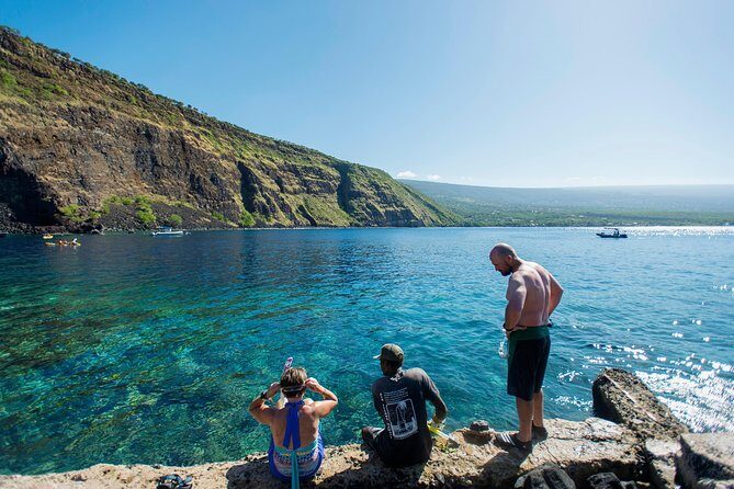 Big Island: Captain Cook Snorkel On A Power Catamaran With Lunch - On-Board Lunch: The Meal That Changes the Mood of the Whole Day
