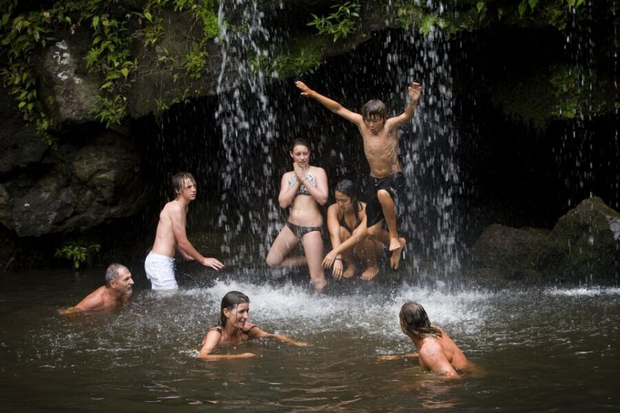 Big Island: Full-Day Kohala Zipline and Waterfall Adventure - Private nature reserve walks: sugarcane land, Pololu Valley views, and bridges