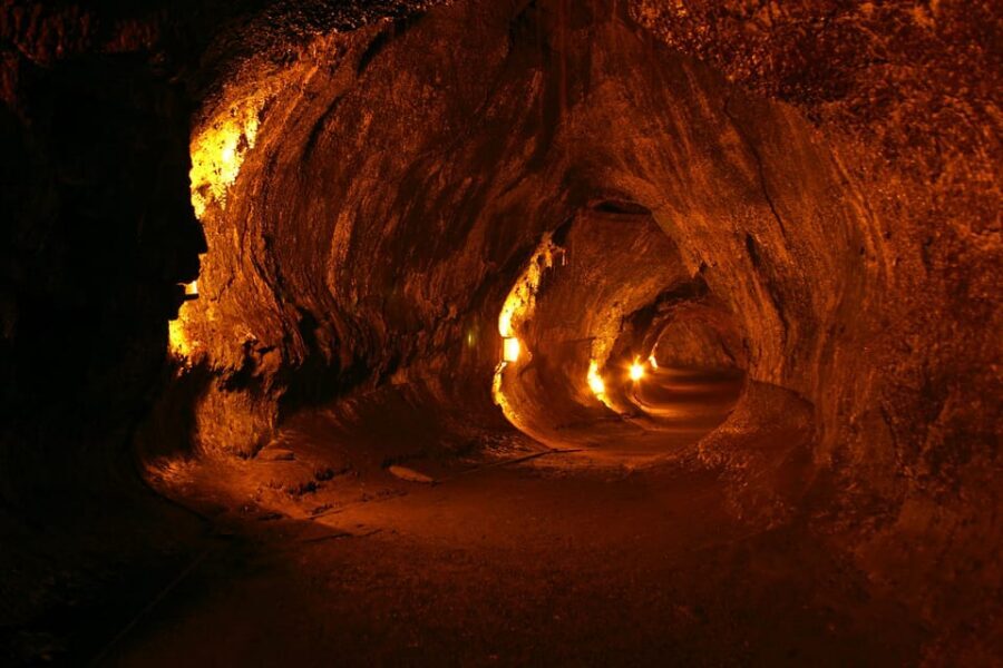 Big Island: Hawaii Volcanoes National Park and Hilo Tour - The big idea: summit-to-sea in a single, guided day
