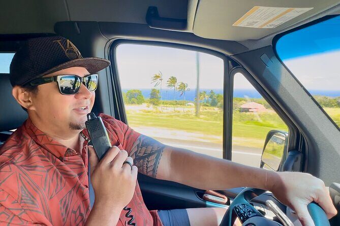 Big Island in a Day-Explore Volcanoes, Waterfalls, Beaches & more - Big Island Candies in Hilo: A 15-Minute Factory-Style Treat Stop