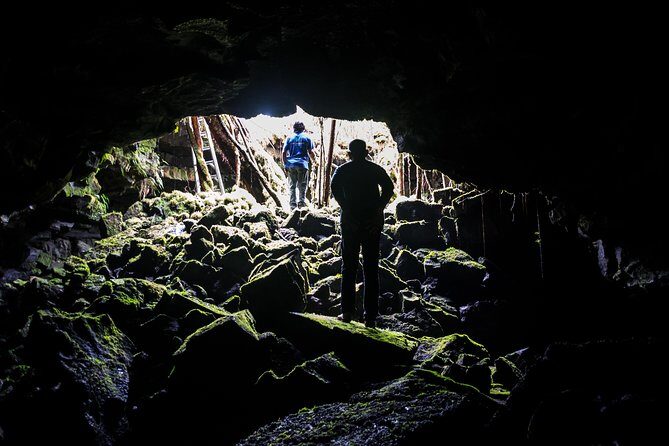 Big Island Kona Coast Self-Guided Audio Tour - Day 1: Magic Sands, Kahalu’u Beach Church, and Royal-Era Stops
