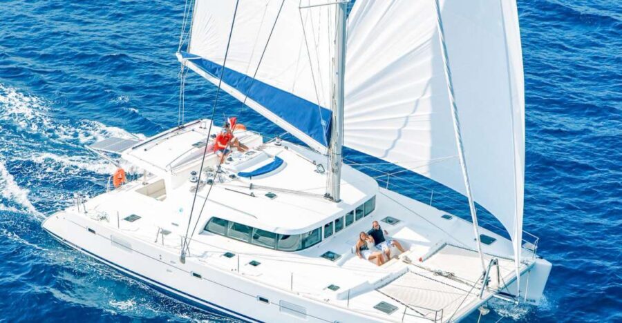 Big Island: Luxury Catamaran Trip along the Kona Coast - Honokohau Harbor: where to park and find Outer Basin Slip #38