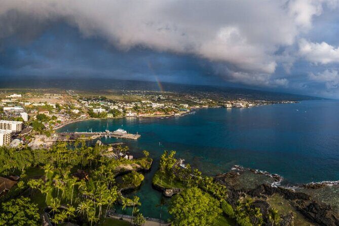 Big Island Scenic Tour: Volcano HiloTown Waterfalls Beach & Lunch - Old Māmalahoa Highway and Kawainui Falls: road views with a geology twist