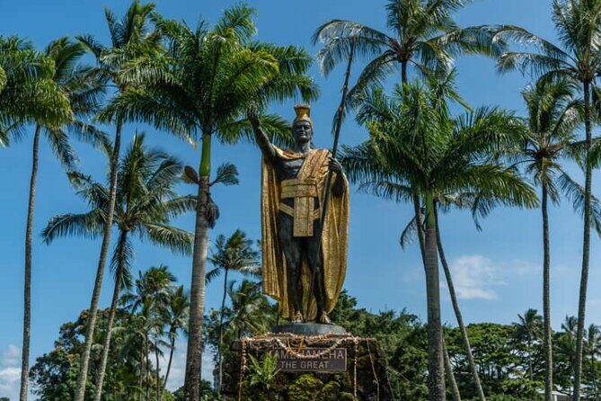 Big Island Scenic Tour: Volcano HiloTown Waterfalls Beach & Lunch - Farmers Market, King Kamehameha, and Liliuokalani Gardens: culture stops without the museum fatigue