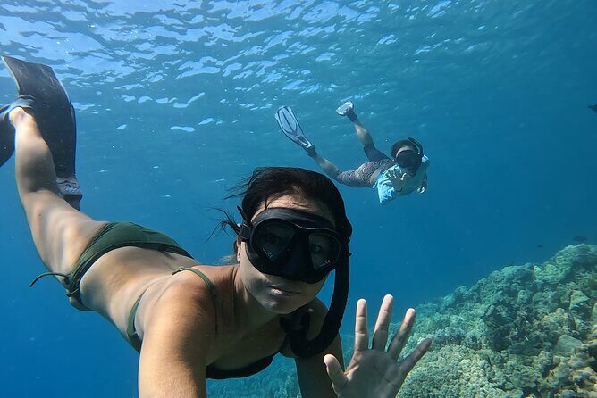 Captain Cook Reef Snorkeling of Kealakekua Bay - The Boat Ride: Smooth, Social, and Made for Looking Around