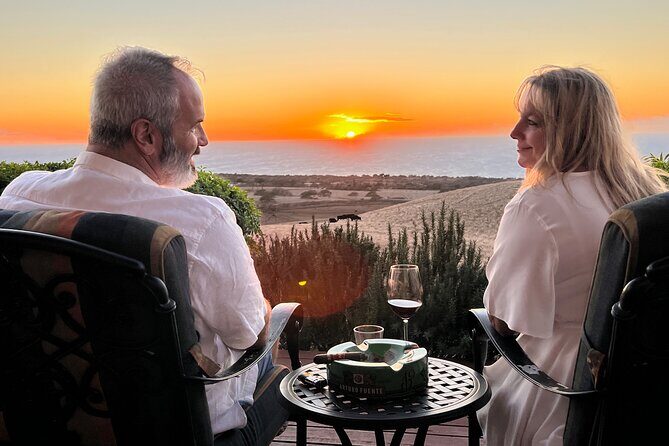 Enjoy Sunset with a Fine Cigar in Hawi - Puʻu Kehoni at golden hour: the views that do the talking