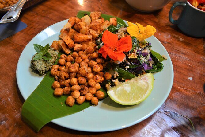 Farm to Table Cooking Class at Kulaniapia Falls - The farm setting: what else you might notice