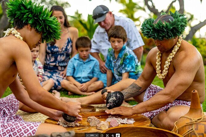 Feast and Fire Luau Outrigger Kona Resort and Spa - Keauhou Bay Check-In Timing: Don’t Arrive Late
