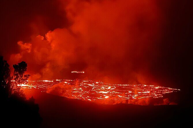 Fissure 8 Tour - Volcanoes National Park and Hilo Discovery - Price and value for a 7 to 8 hour volcano-and-town combo