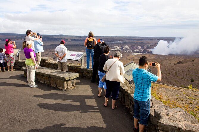 From Big island Kona Volcanoes and Waterfalls Shared Tour - Why this Kona-to-Volcanoes route makes sense