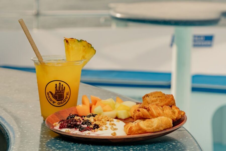 From Hawaii: Eco-Friendly Snorkeling Experience with BBQ - Lunch, non-alcoholic drinks, and what the cash bar adds