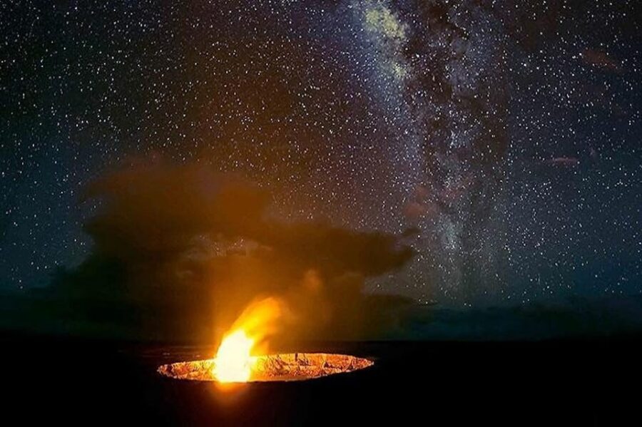 From the Big Island: Hawaii Volcanoes National Park Tour - Hawaii Volcanoes National Park: make the island timeline click