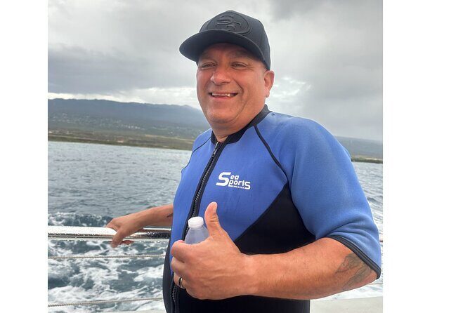 Glow of the Deep: Night Snorkeling with Manta Rays - Getting to Honokohau Harbor and getting geared up fast