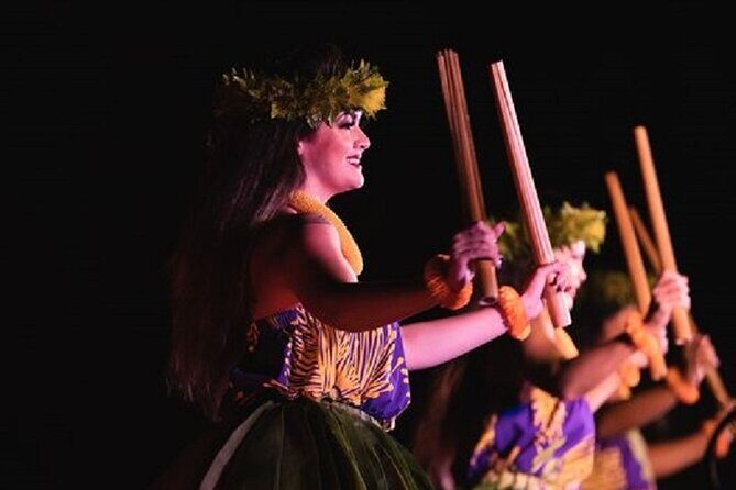 Hale Hoaloha Luau at the Mauna Lani - The Fire Dance Finale (and Other Performance Moments)