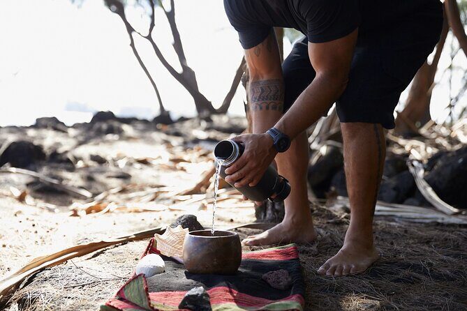 Hawaii Volcanoes & Forests - Private Guided Walks & Hikes - Reciprocity With the Land: A Small Included Moment With Big Meaning