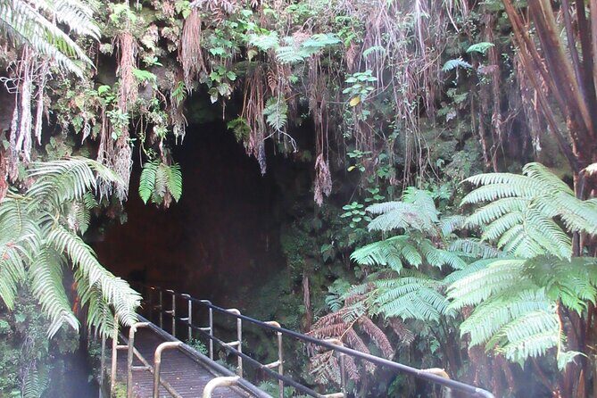 Hawaii Volcanoes National Park Experience from Oahu - Kīlauea Visitor Center And Rim Lookouts: Get Your Bearings Fast