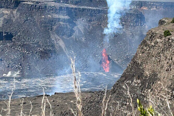 Hawai'i's Volcanoes National Park from Hilo Only - What small-group transport really means (and why it can vary)