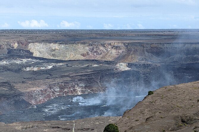 Hilo-6 Hour Private Tour-Volcanoes NP, Rainbow Falls and more. - What to bring for volcano steam and garden strolls