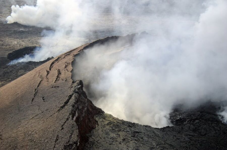 Hilo: Hawaii Volcanoes National Park Flight - Seats, Weight, and Comfort: The Rules That Shape Your Flight