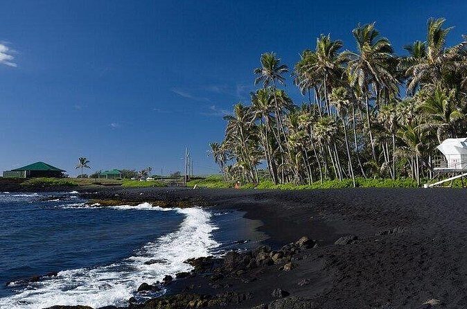 Hilo Shore Excursion: Visit Volcano, Waterfall, Beach with Lunch - The Nahuku Lava Tube walk: the best wow-per-minute