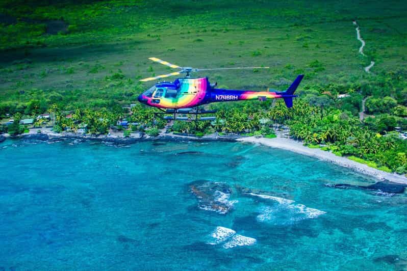 Kailua-Kona: Hualalai Volcano Doors On/Off Helicopter Tour - Kaloko Fish Ponds to Kailua Bay: getting your bearings fast over the water