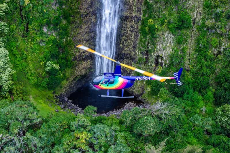 Kailua-Kona: Kohala, Volcanoes and Waterfall Helicopter Tour - Mauna Loa and Pele’s Creation: Seeing the Long Mountain Up Close
