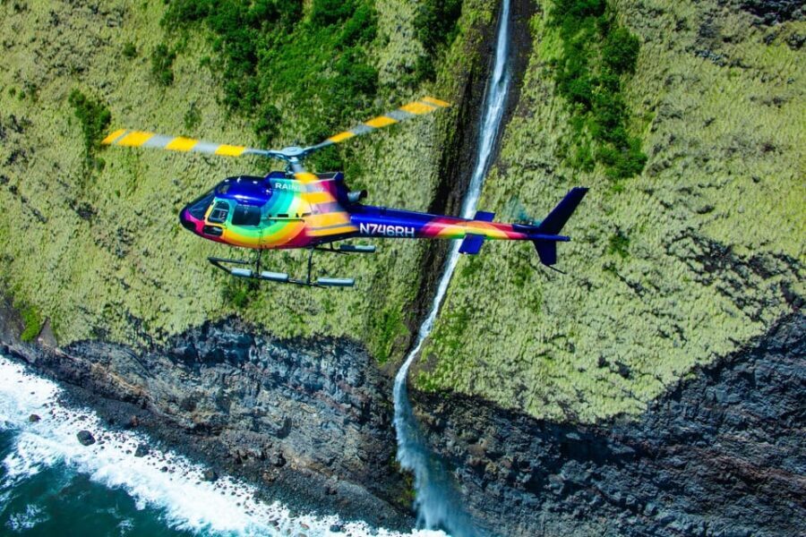 Kailua-Kona: Kohala, Volcanoes and Waterfall Helicopter Tour - Kau‘pūlehu Crater, Hualālai, and Mauna Kea’s White Mountain