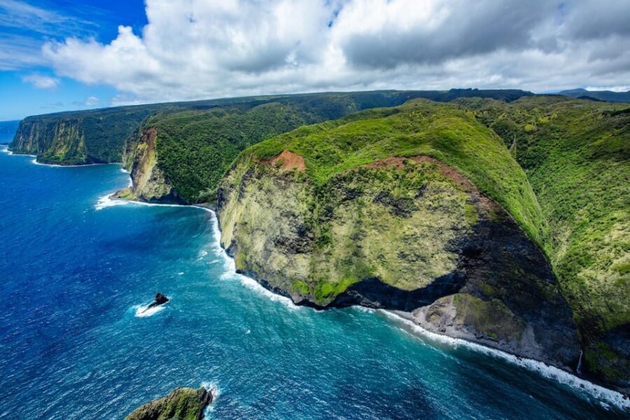 Kailua-Kona: Kohala, Volcanoes and Waterfall Helicopter Tour - Doors-On vs Doors-Off: The One Choice That Changes Your Comfort