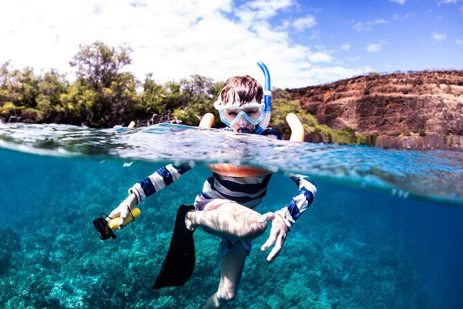 Kaimana Kealakekua Bay Captain Cook Adventure - The value of a small-boat Kealakekua Bay trip