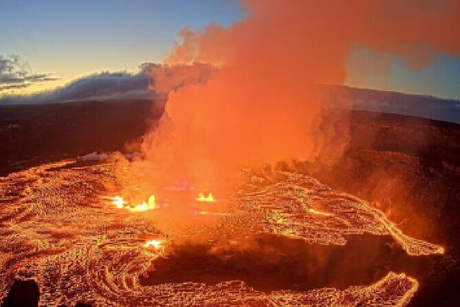 Kilauea Volcano Private Tour from Kailua-Kona - Kilauea Visitor Center and the Lava Tube + Chocolate Farm Combo