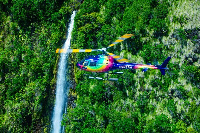Kohala Coast Volcano Waterfalls-90 Min Heli Tour-Doors Off or On - Weight, seats, and comfort checks before you go airborne