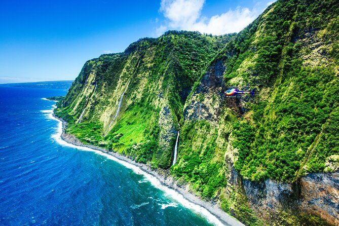Kohala Coast Volcano Waterfalls-90 Min Heli Tour-Doors Off or On - Mauna Loa, Kaʻūpūlehu Crater, and Hualālai: the Big Island’s heavy hitters