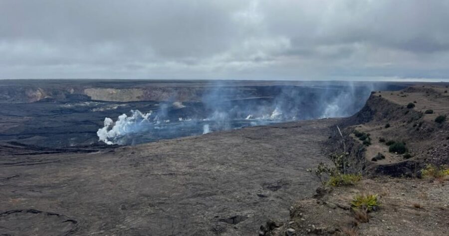 Kona: Big Island Big Volcano Adventure - Akaka Falls: the 442-foot stop that slows your day down