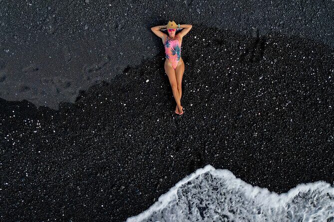 Kona Coast Tour, Lava Fields and Beautiful Beaches - Hualālai Volcano Lava Fields: Reading the island’s black scars