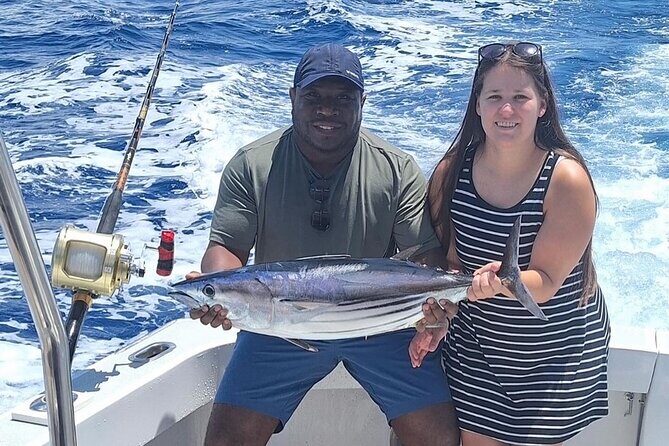 Kona Hawaii Deep Sea Fishing Escapade on the Bite Me 6 - What’s not included: the fishing license