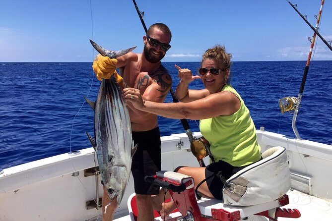 Kona Hawaii Fishing/Snorkel Large Group Private Charter on OE - Where to check in at Bite Me Sportfishing