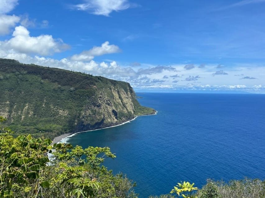 Kona: Heavenly Hamakua Guided Day Trip with Hotel Pickup - Waipio Valley: When Erosion Creates a Whole Landscape of Meaning