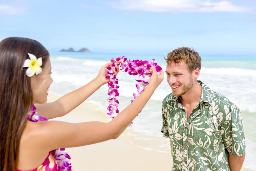 Kona Honeymoon Airport Lei Greeting - Key Points to Know Before You Land