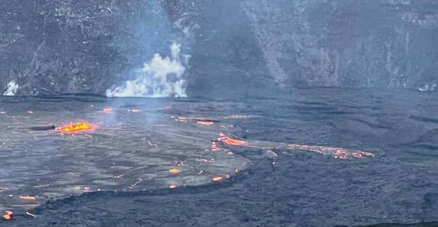 Kona: Kilauea Summit to Shore - Kona Coffee Country and the Punalu’u Sweet Bread Bakery stop