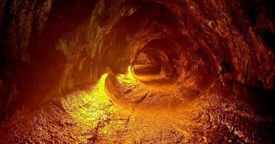 Kona: Kilauea Summit to Shore - Kaumana Caves Lava Tube: the “once-hot” route of lava