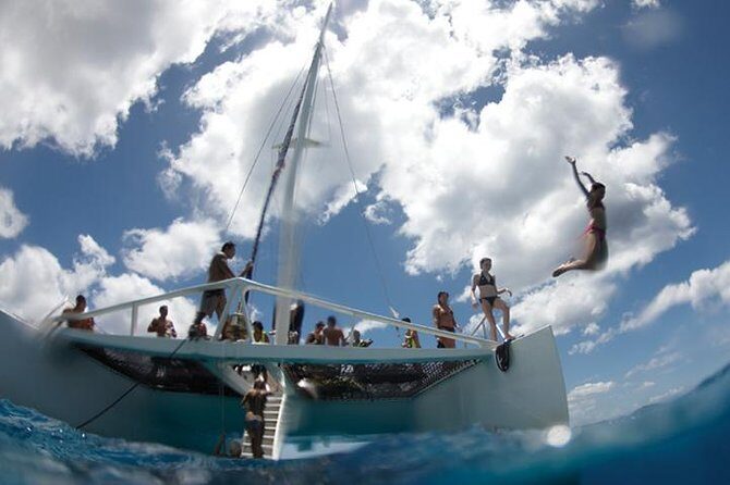 Kona Luxury Catamaran Yacht Snorkel & Sail - Lunch With Real Choices: Picnic-Style or Bento at Sea