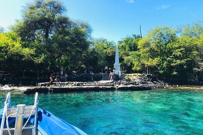 Kona Snorkel Tour: Captain Cook Reef Snorkel, Dolphin & Sea Caves - Snorkeling at Captain Cook Reef: What You Get and How to Prepare