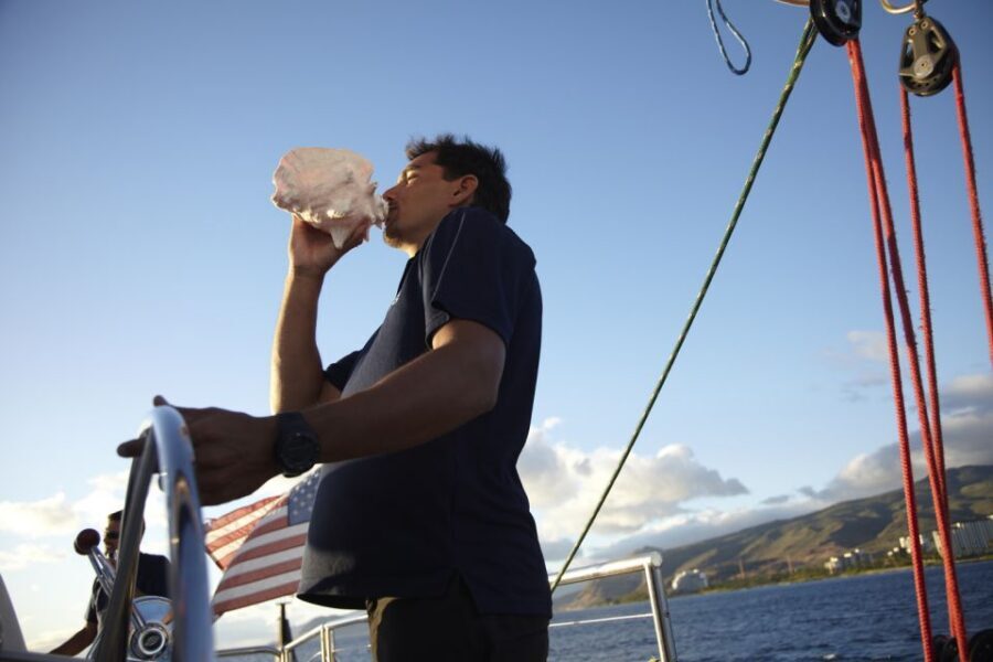 Kona Turtle Snorkel Sail with Lunch and Drinks - What You’re Really Getting in 3 Hours Off Kona