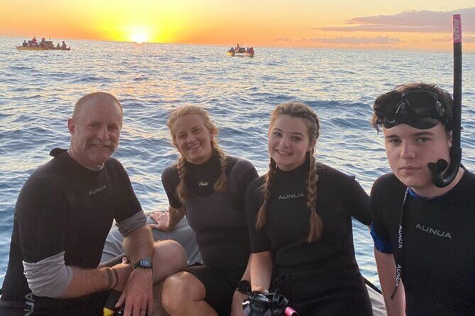 Manta Ray Night Snorkel Experience of a Lifetime - Crew and Atmosphere: Helpful, Small-Team Energy (and the Occasional Miss)