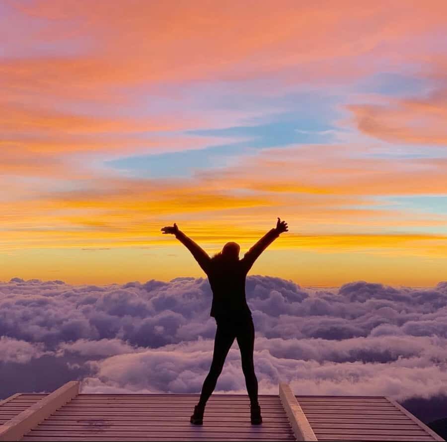 Maui: Haleakala Sunset Tour with Snacks and Photos - Meet at Whole Foods in Kahului: your pre-trip grab-and-go moment