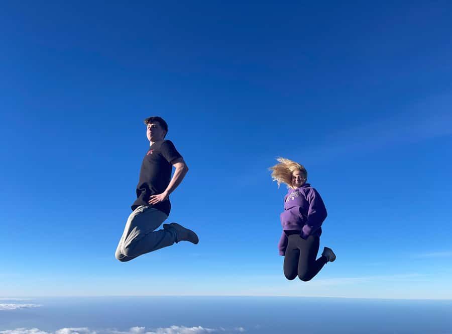 Maui: Haleakala Sunset Tour with Snacks and Photos - Climb to 10,000 feet: where Science City fits into your sunset story