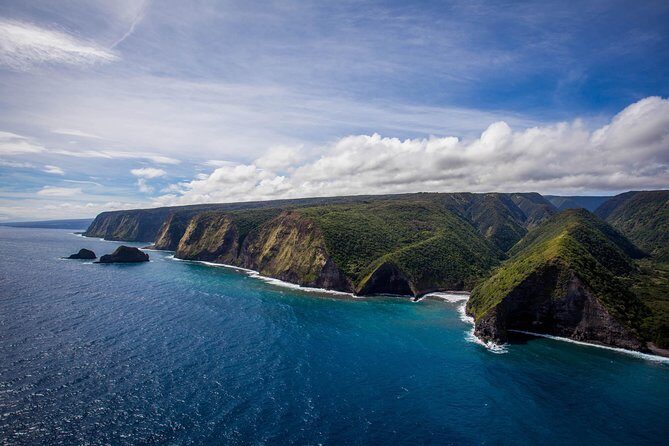 Private Big Island Experience: 3 of 4 Window Seats - Quick hits you’ll care about